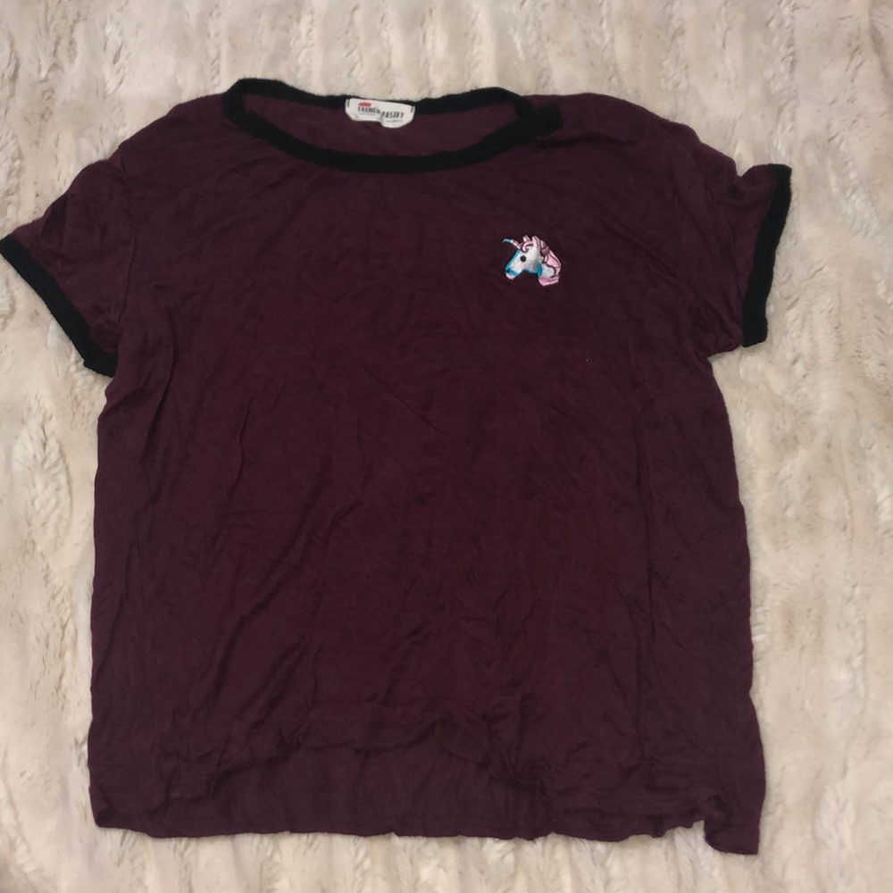 maroon unicorn patch ringer shirt -